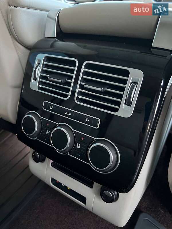 Внедорожник / Кроссовер Land Rover Range Rover 2013 в Вараше фото 26 Внедорожник / Кроссовер Land Rover Range Rover 2013 в Вараше