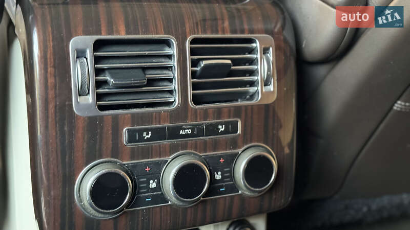 Внедорожник / Кроссовер Land Rover Range Rover 2013 в Вараше