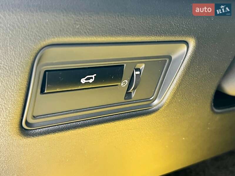 Внедорожник / Кроссовер Land Rover Range Rover 2013 в Киеве