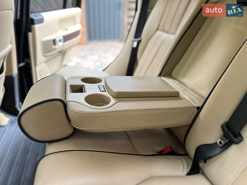 Позашляховик / Кросовер Land Rover Range Rover 2010 в Києві