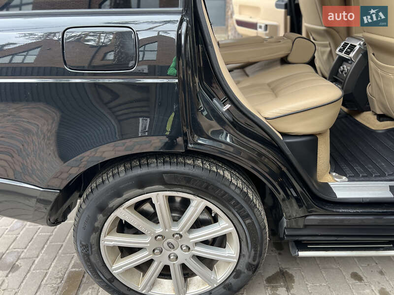 Позашляховик / Кросовер Land Rover Range Rover 2010 в Києві