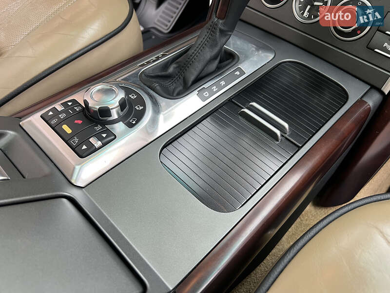 Позашляховик / Кросовер Land Rover Range Rover 2010 в Києві