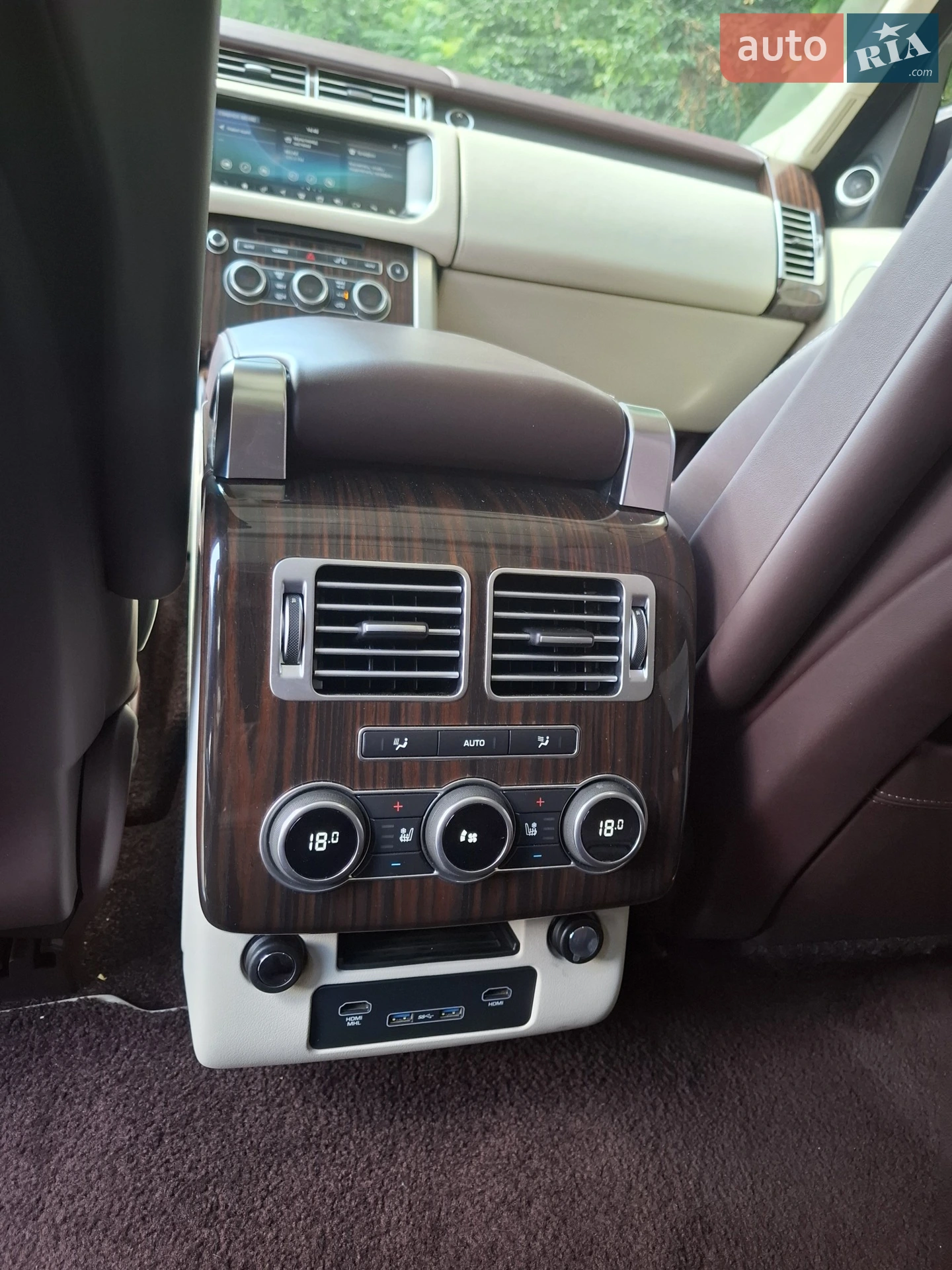 2017 Land Rover Range Rover - мініатюра 16
