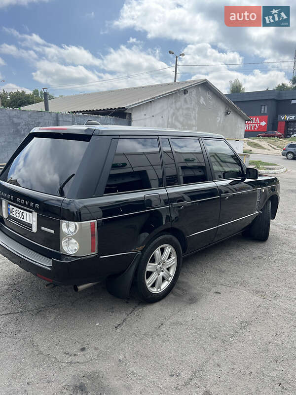 Внедорожник / Кроссовер Land Rover Range Rover 2005 в Черновцах