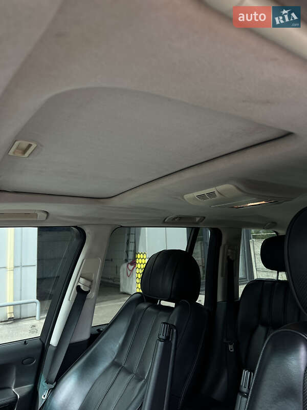 Внедорожник / Кроссовер Land Rover Range Rover 2005 в Черновцах