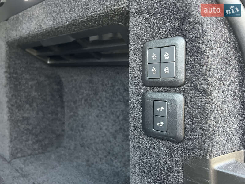 Внедорожник / Кроссовер Land Rover Range Rover 2021 в Одессе