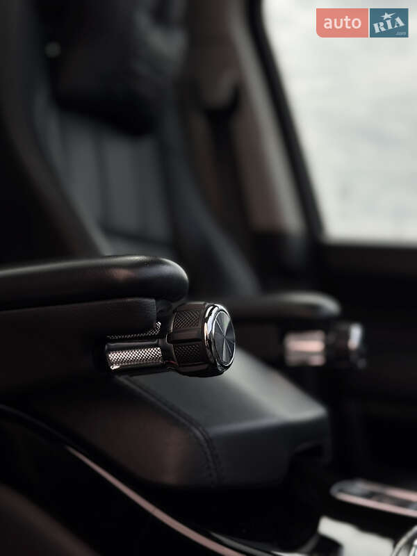 Позашляховик / Кросовер Land Rover Range Rover 2012 в Києві фото 11 Позашляховик / Кросовер Land Rover Range Rover 2012 в Києві