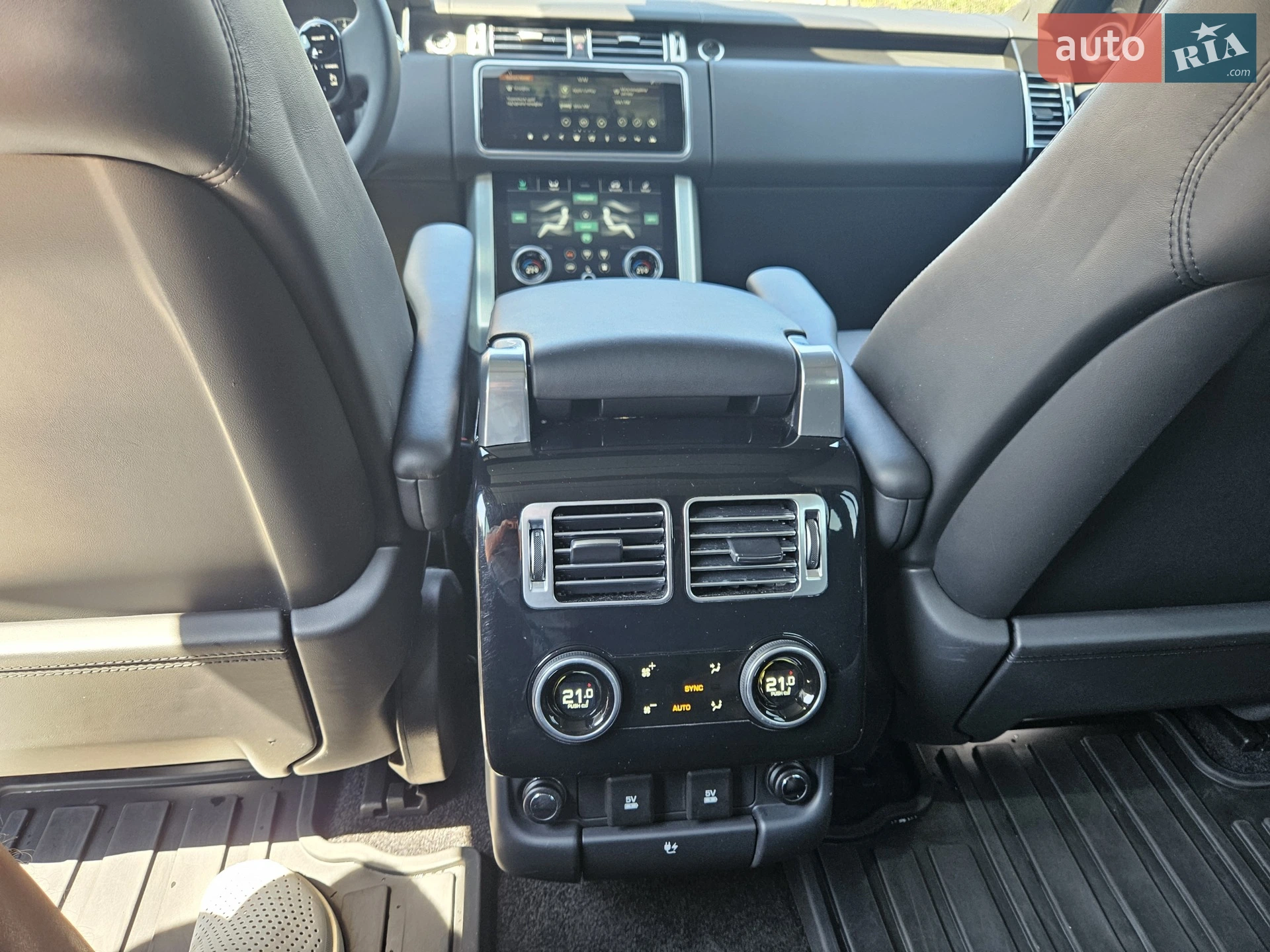 2019 Land Rover Range Rover - мініатюра 21