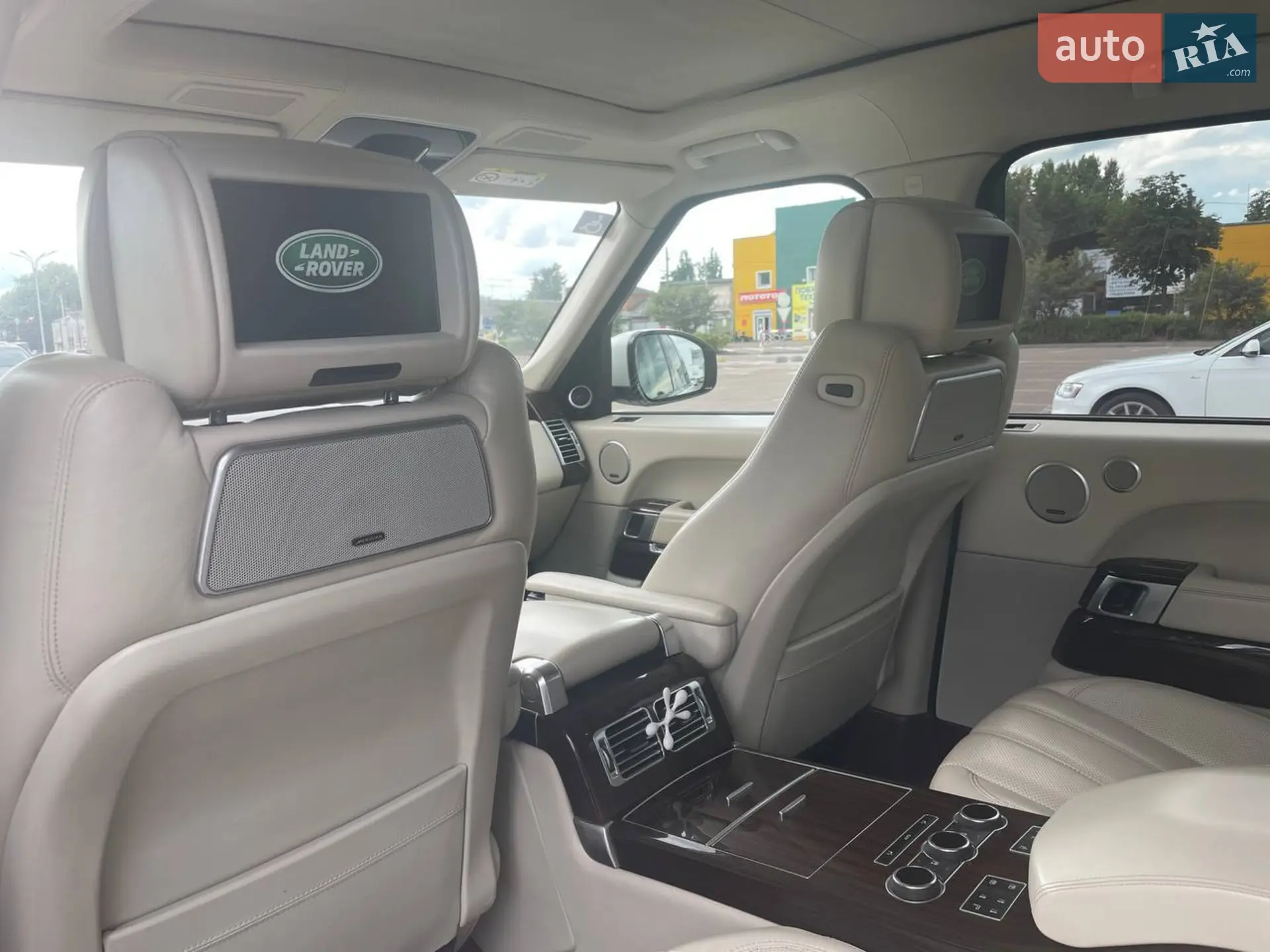 2013 Land Rover Range Rover - мініатюра 17