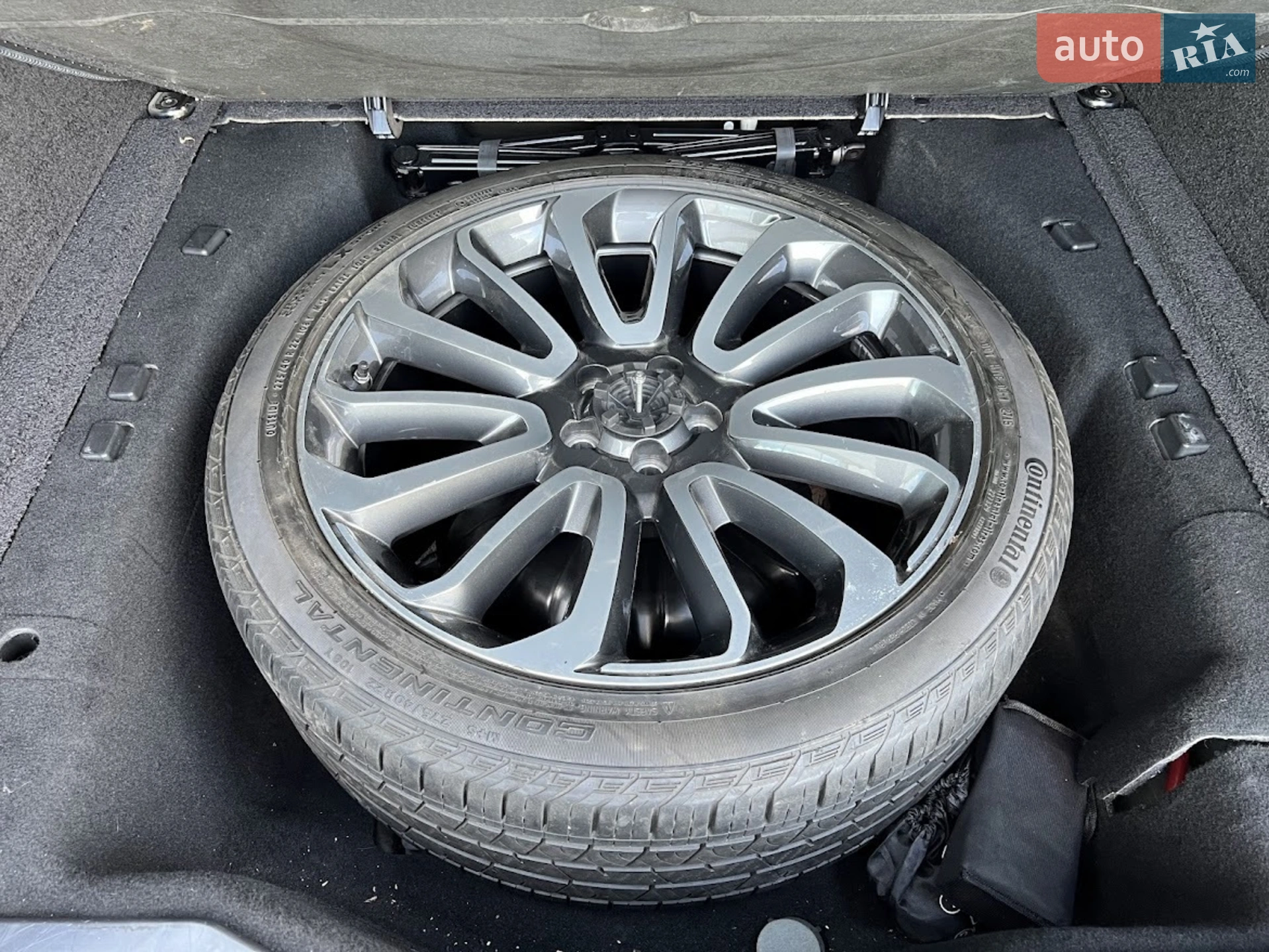 2013 Land Rover Range Rover - мініатюра 32