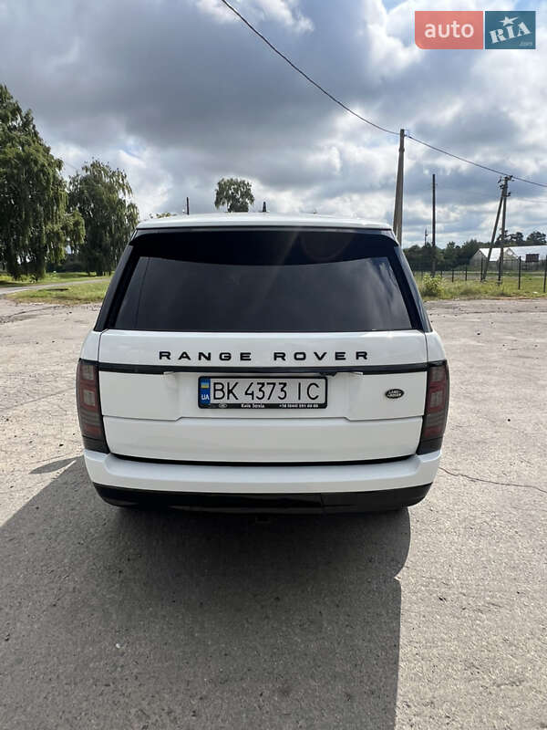 Внедорожник / Кроссовер Land Rover Range Rover 2015 в Дубно