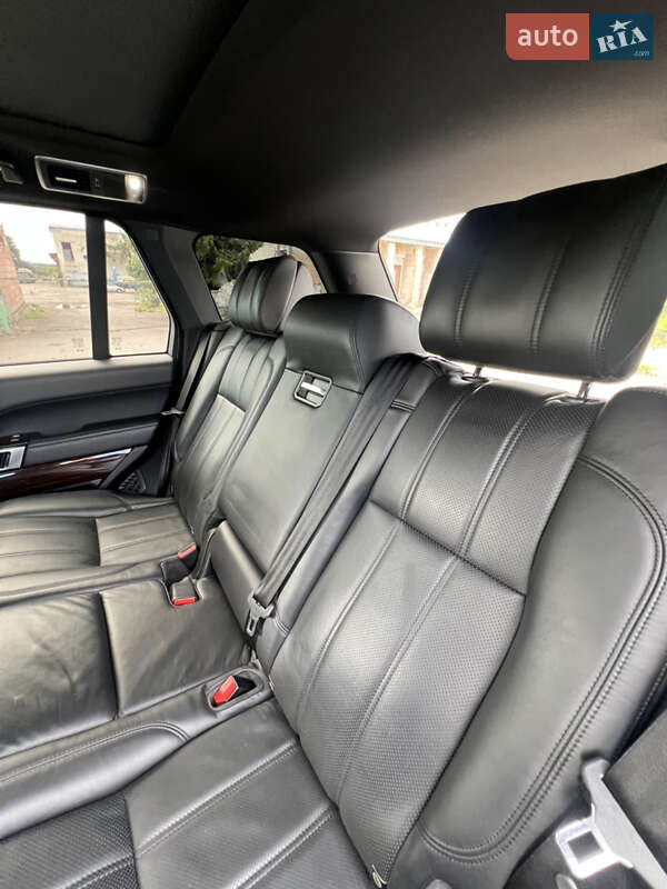 Внедорожник / Кроссовер Land Rover Range Rover 2015 в Дубно
