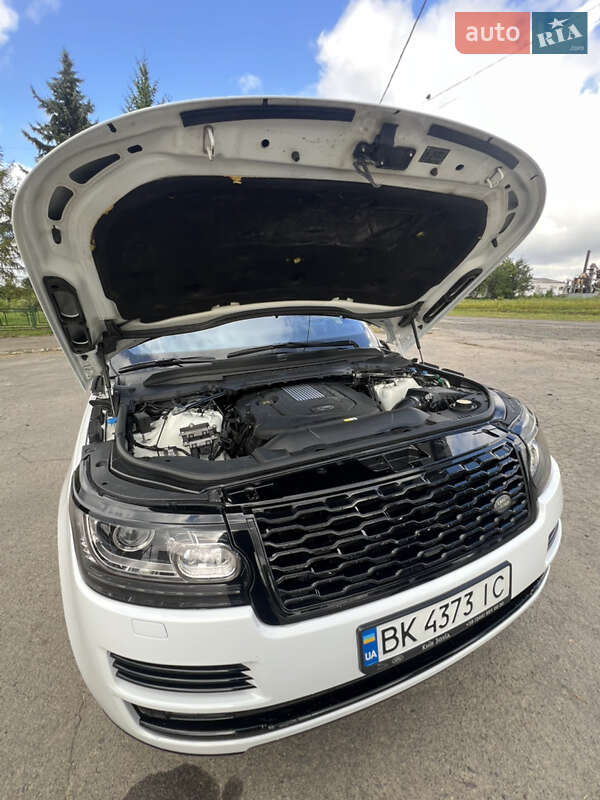 Внедорожник / Кроссовер Land Rover Range Rover 2015 в Дубно