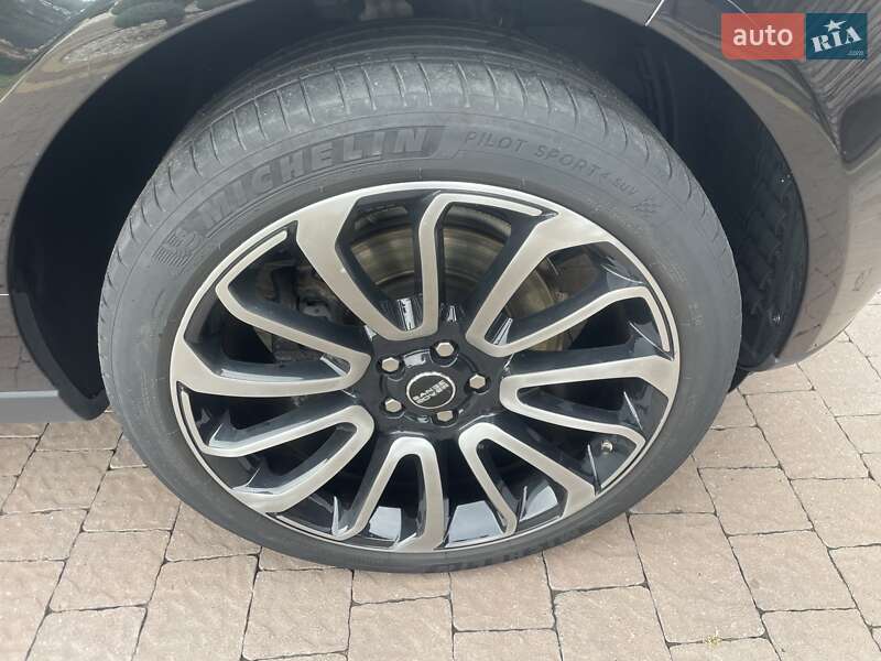 Позашляховик / Кросовер Land Rover Range Rover 2016 в Ковелі