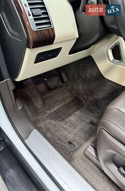 Внедорожник / Кроссовер Land Rover Range Rover 2015 в 