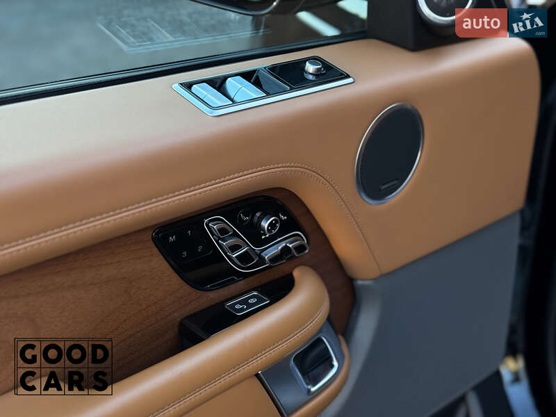 Внедорожник / Кроссовер Land Rover Range Rover 2019 в Одессе фото 15 Внедорожник / Кроссовер Land Rover Range Rover 2019 в Одессе