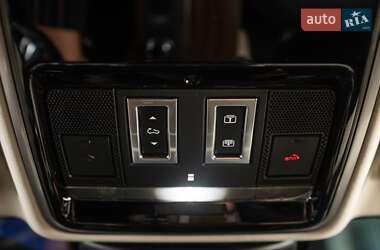 Внедорожник / Кроссовер Land Rover Range Rover 2018 в 