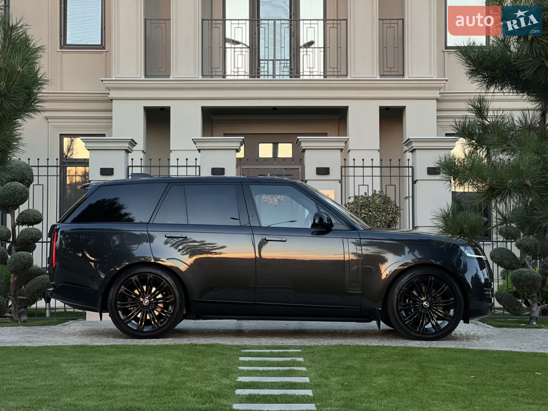 2023 Land Rover Range Rover - мініатюра 19