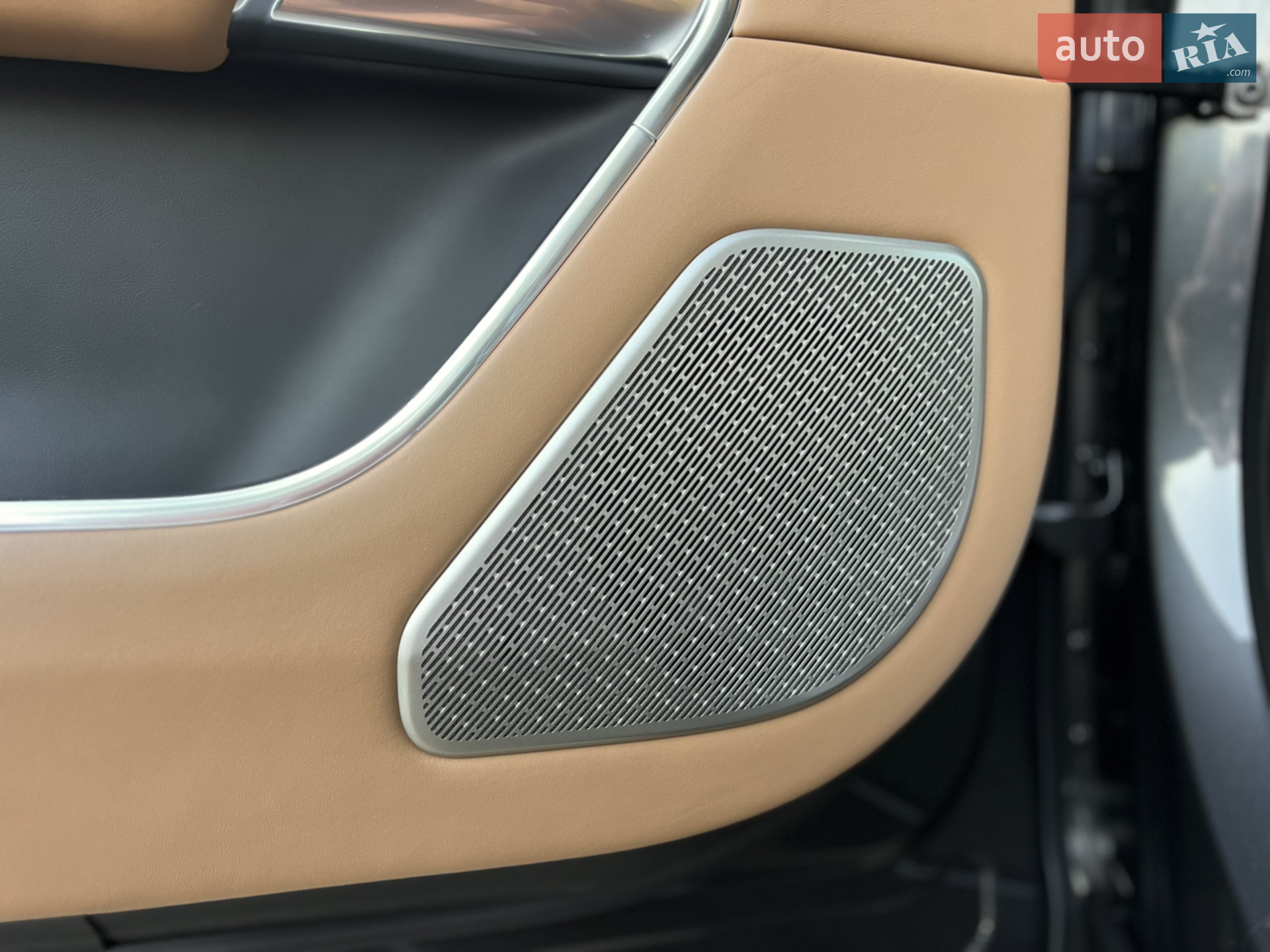 2023 Land Rover Range Rover - мініатюра 30