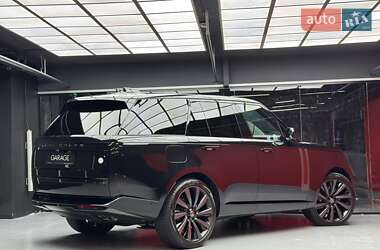 Внедорожник / Кроссовер Land Rover Range Rover 2023 в 
