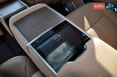 Внедорожник / Кроссовер Land Rover Range Rover 2024 в 