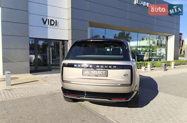 Позашляховик / Кросовер Land Rover Range Rover 2023 в 