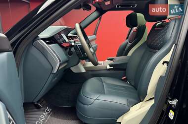Внедорожник / Кроссовер Land Rover Range Rover 2023 в 
