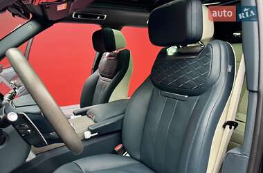 Внедорожник / Кроссовер Land Rover Range Rover 2023 в 