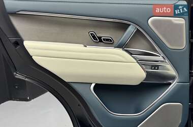 Внедорожник / Кроссовер Land Rover Range Rover 2023 в 