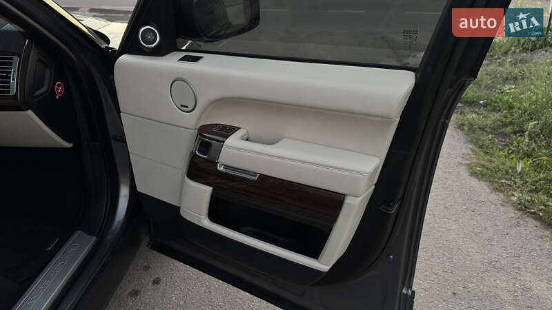 Внедорожник / Кроссовер Land Rover Range Rover 2015 в Житомире