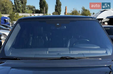 Внедорожник / Кроссовер Land Rover Range Rover 2015 в 