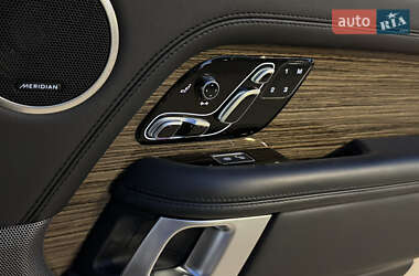 Внедорожник / Кроссовер Land Rover Range Rover 2019 в 