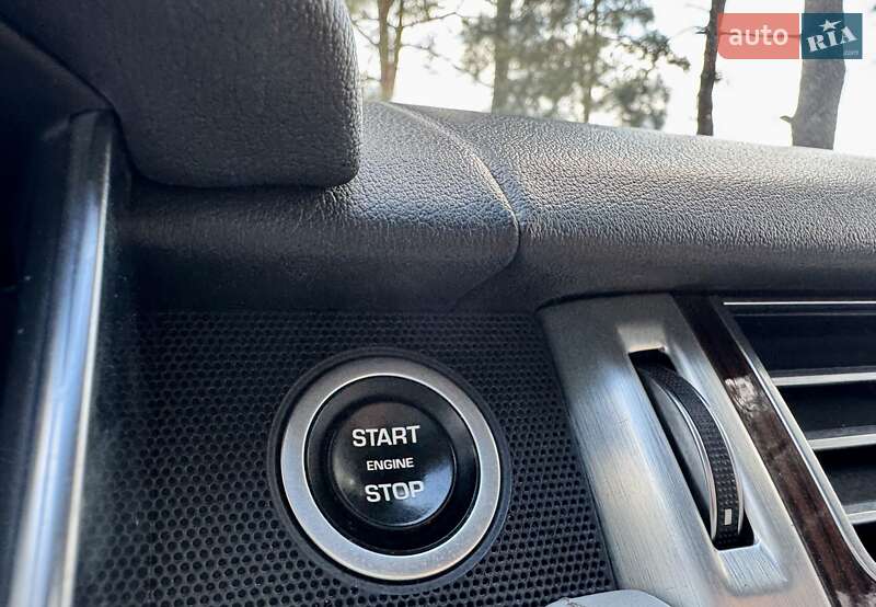Внедорожник / Кроссовер Land Rover Range Rover 2013 в Киеве