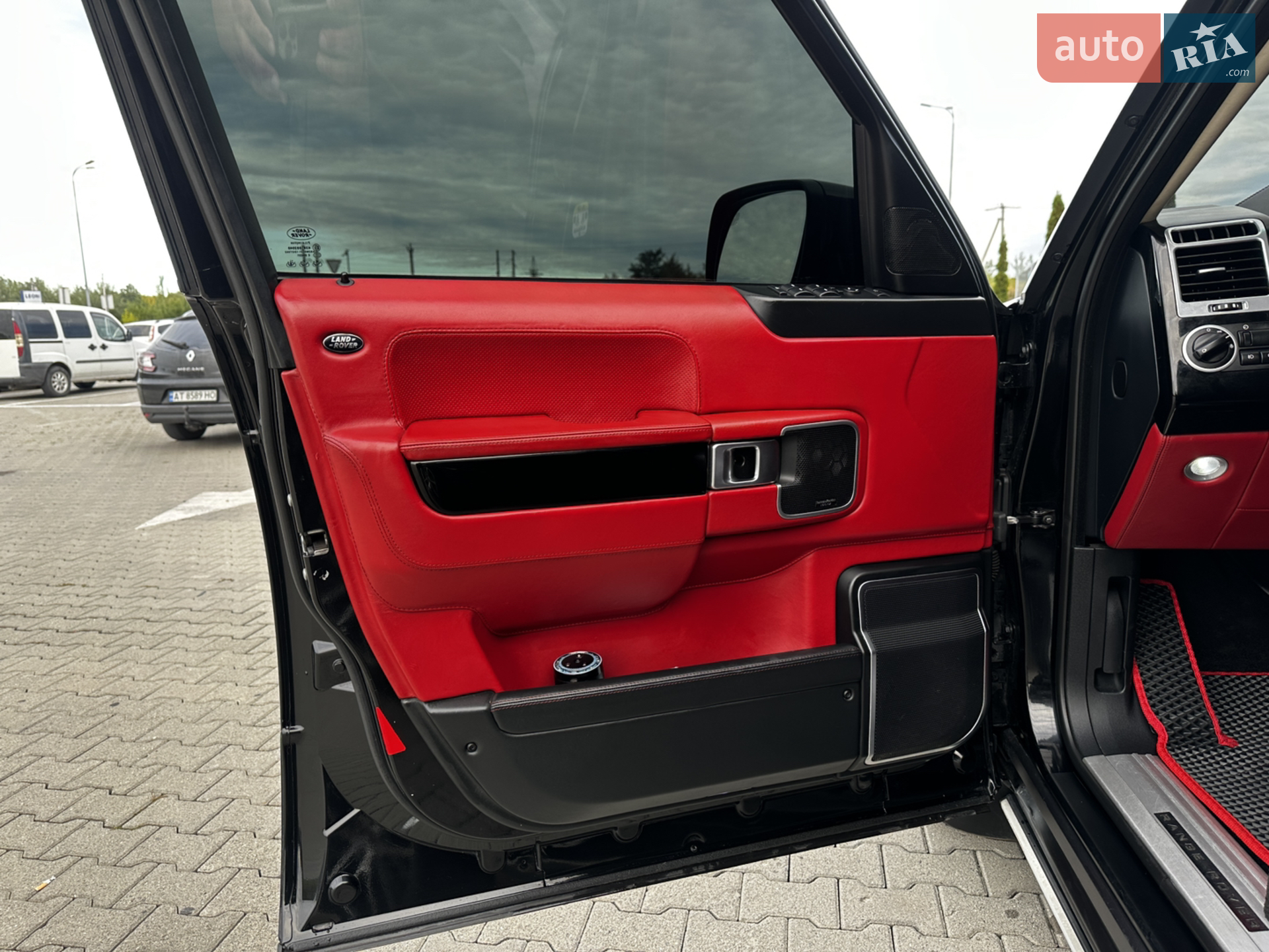 2011 Land Rover Range Rover - мініатюра 15