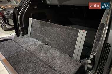 Внедорожник / Кроссовер Land Rover Range Rover 2025 в 