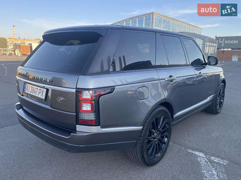 Внедорожник / Кроссовер Land Rover Range Rover 2015 в Киеве