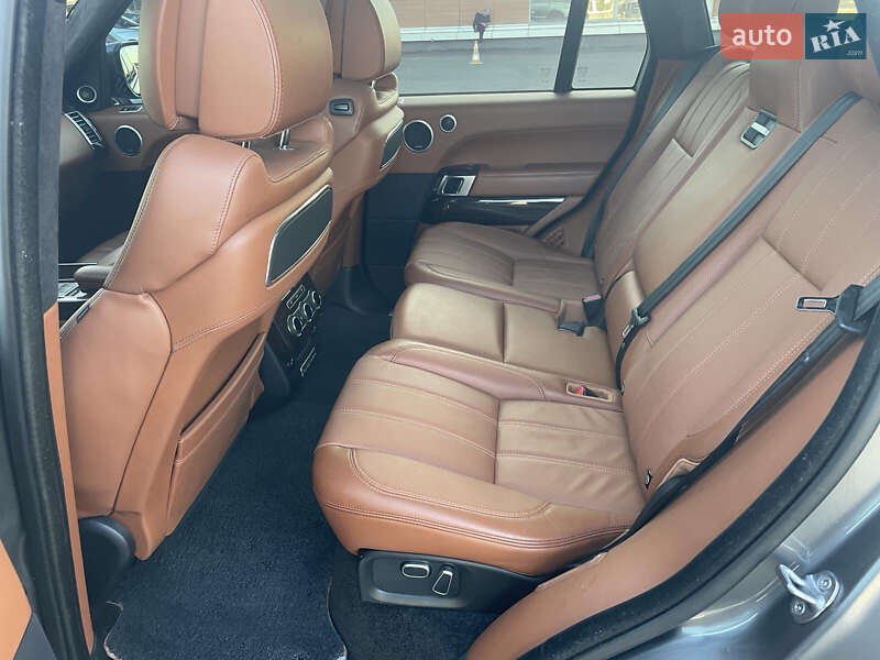Внедорожник / Кроссовер Land Rover Range Rover 2015 в Киеве
