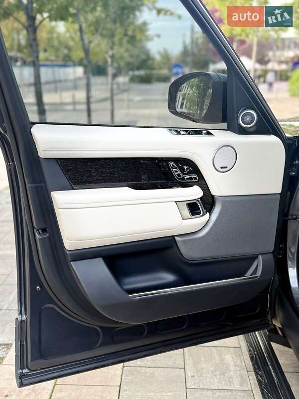 Внедорожник / Кроссовер Land Rover Range Rover 2019 в Киеве фото 27 Внедорожник / Кроссовер Land Rover Range Rover 2019 в Киеве
