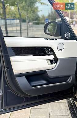 Внедорожник / Кроссовер Land Rover Range Rover 2019 в 