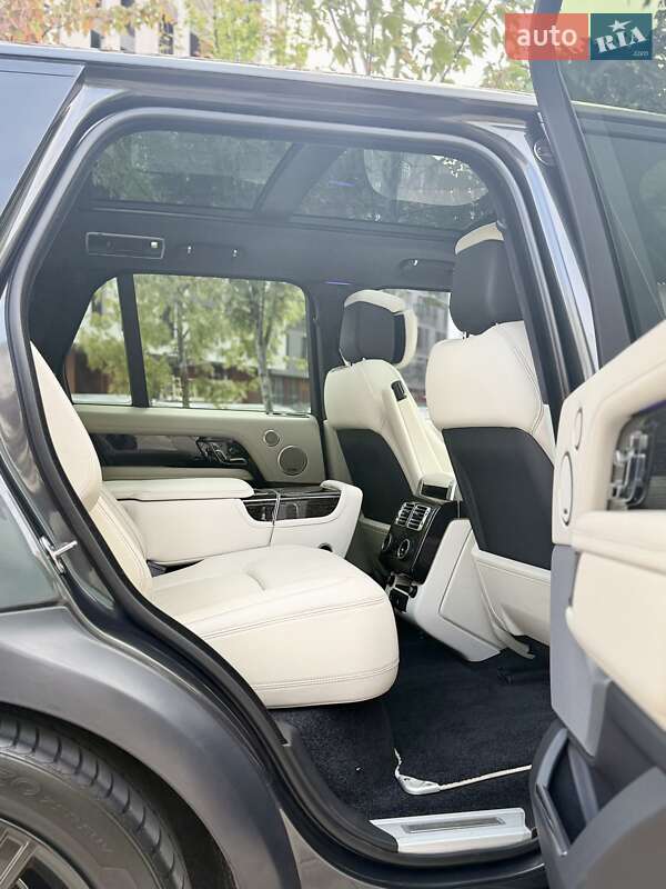 Внедорожник / Кроссовер Land Rover Range Rover 2019 в Киеве фото 37 Внедорожник / Кроссовер Land Rover Range Rover 2019 в Киеве