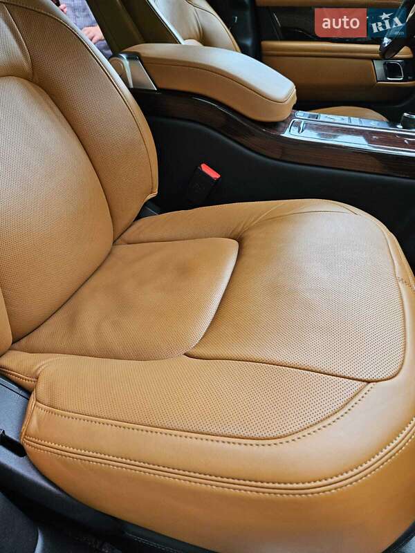 Позашляховик / Кросовер Land Rover Range Rover 2018 в Києві фото 21 Позашляховик / Кросовер Land Rover Range Rover 2018 в Києві