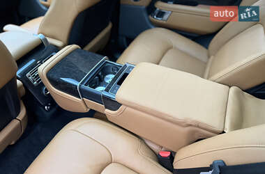 Внедорожник / Кроссовер Land Rover Range Rover 2019 в 
