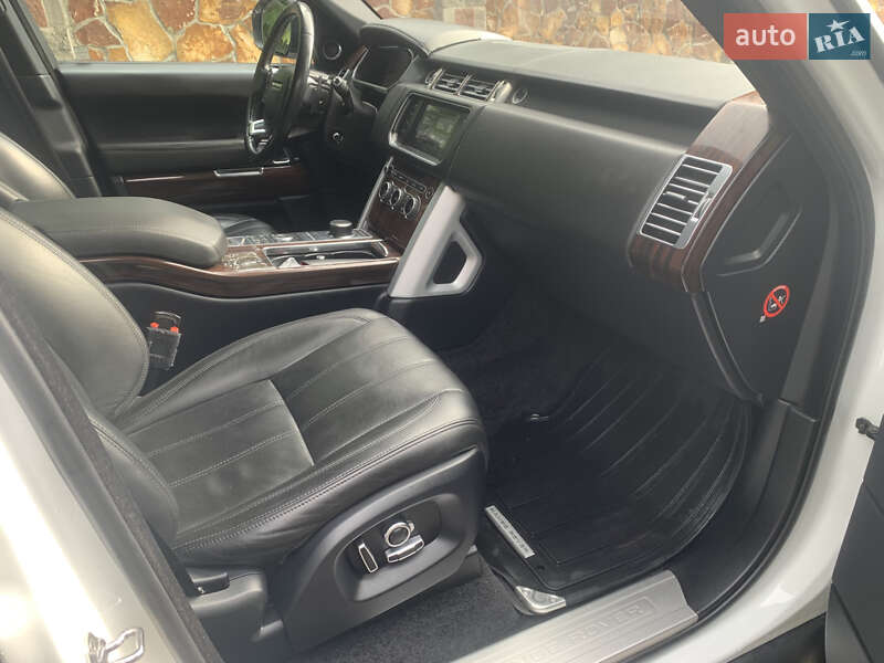 Внедорожник / Кроссовер Land Rover Range Rover 2015 в Ровно