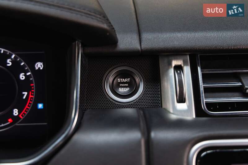 Позашляховик / Кросовер Land Rover Range Rover 2018 в Луцьку