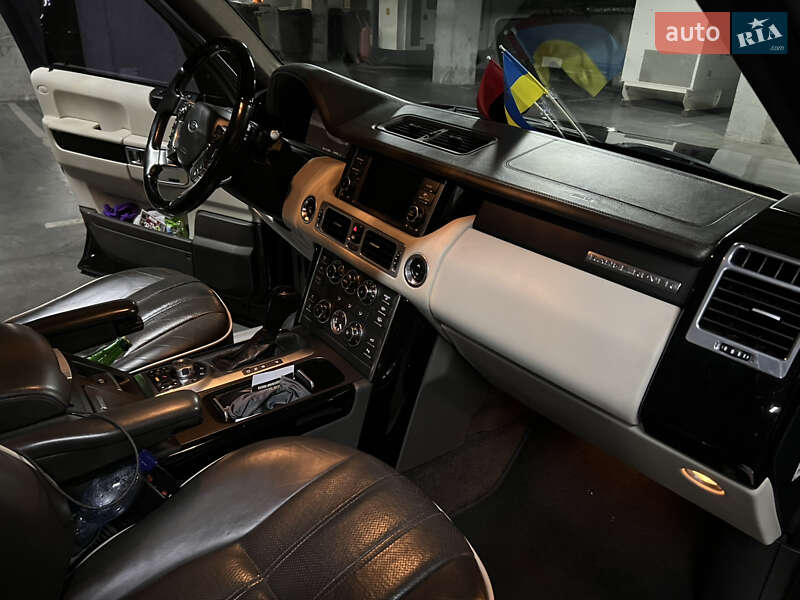 Позашляховик / Кросовер Land Rover Range Rover 2011 в Києві