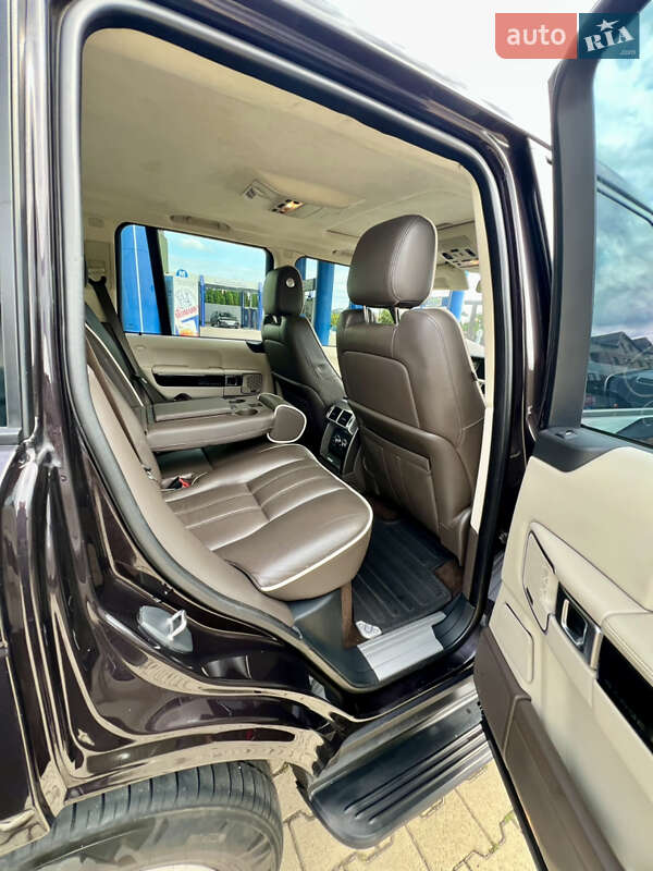 Внедорожник / Кроссовер Land Rover Range Rover 2011 в Черновцах