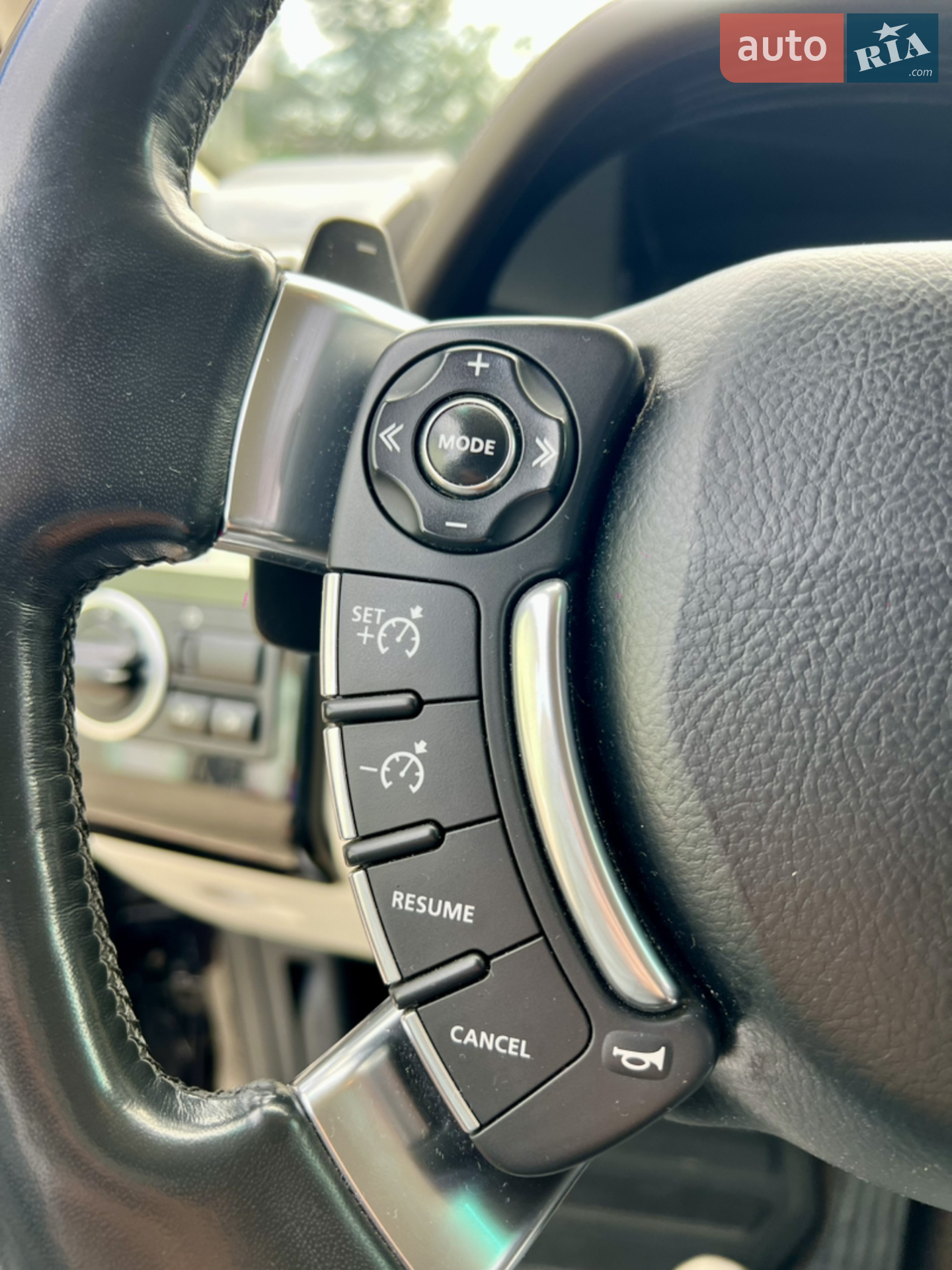 2011 Land Rover Range Rover - мініатюра 127
