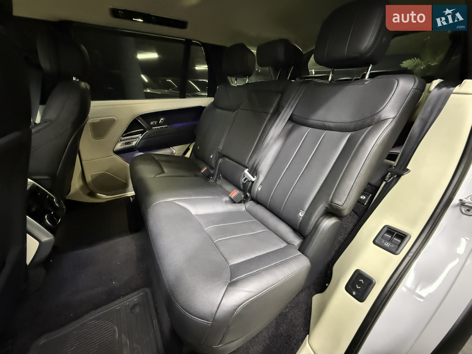 2022 Land Rover Range Rover - мініатюра 21