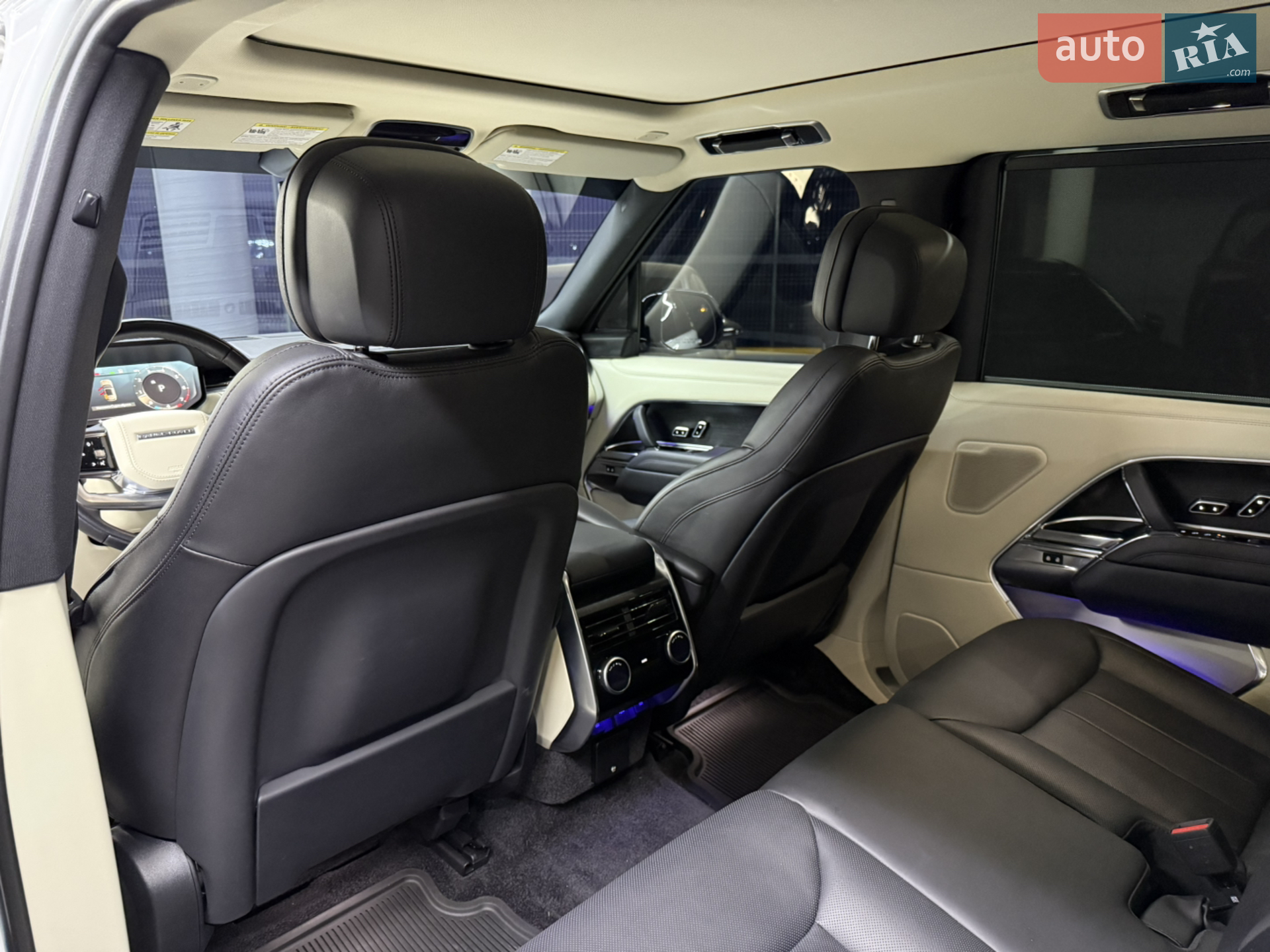 2022 Land Rover Range Rover - мініатюра 22