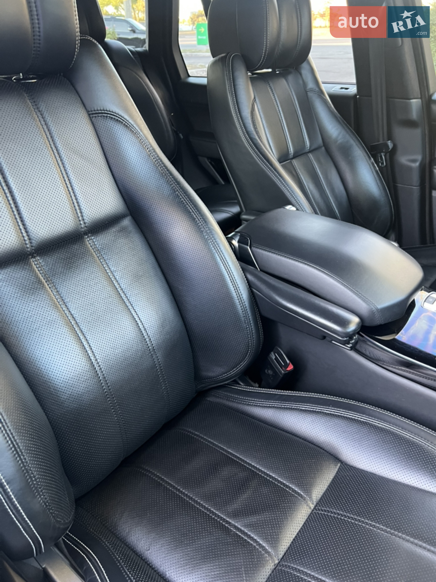 2014 Land Rover Range Rover - мініатюра 28